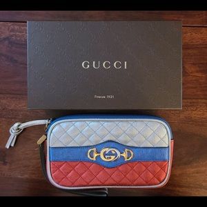 Gucci traputata quilted bag